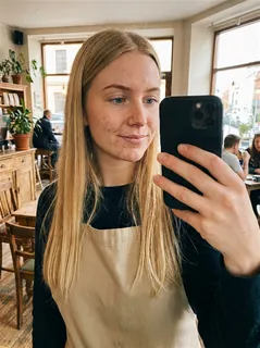 Oliwia — Baristka, studentka pielęgniarstwa